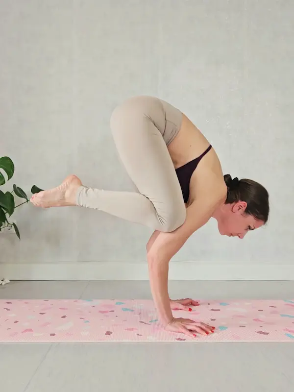 Online Yoga Kurse fuer Frauen MamaBloom Studio Bayreuth